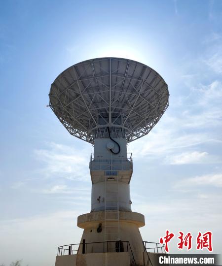 中國電科研制的測控系統(tǒng)?！≈袊娍?供圖