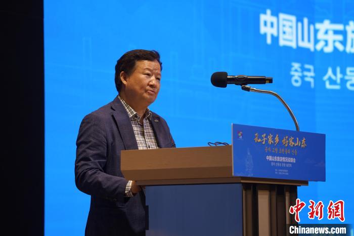 韓國一般旅游業(yè)協(xié)會副會長白承弻致辭?！⑿?攝