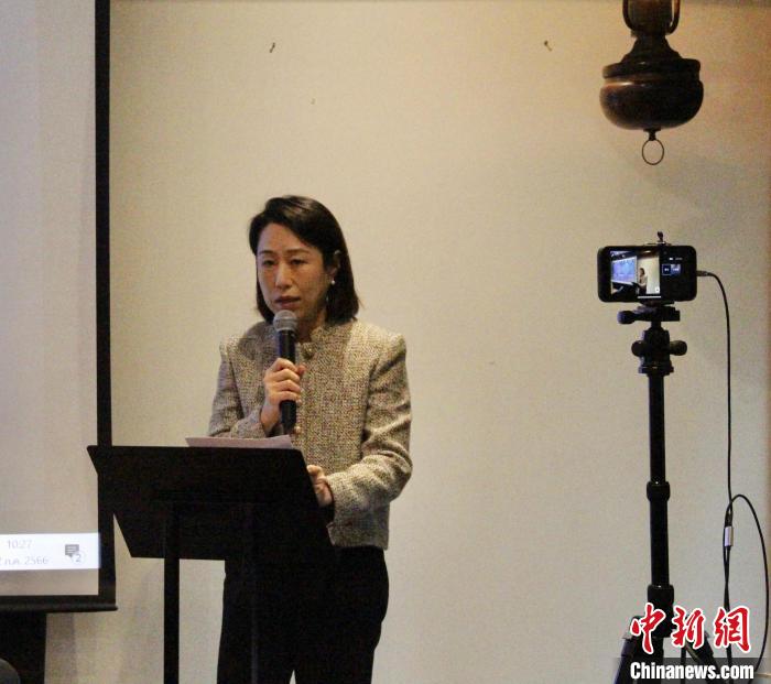 中國駐泰國大使館經(jīng)濟(jì)商務(wù)處參贊張瀟瀟致辭。<a target='_blank' href='/' _fcksavedurl='/'><p  align=