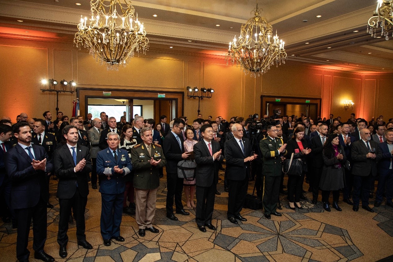 招待會(huì)現(xiàn)場(chǎng)氣氛熱烈友好。中國(guó)駐阿根廷大使館供圖