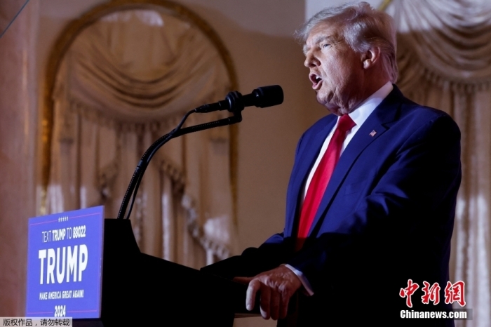 當?shù)貢r間2022年11月15日，美國前總統(tǒng)特朗普在佛羅里達州海湖莊園發(fā)表演講，正式宣布將參加2024年美國總統(tǒng)大選。據(jù)美媒報道，特朗普已正式提交文件加入2024年總統(tǒng)競選。這是特朗普第三次發(fā)起美國總統(tǒng)競選活動。