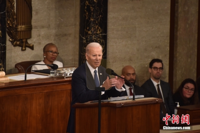 當(dāng)?shù)貢r(shí)間2月7日晚，美國總統(tǒng)拜登在國會(huì)發(fā)表其任內(nèi)第二次國情咨文演講。圖/<a target='_blank' href='/' _fcksavedurl='/'><p  align=