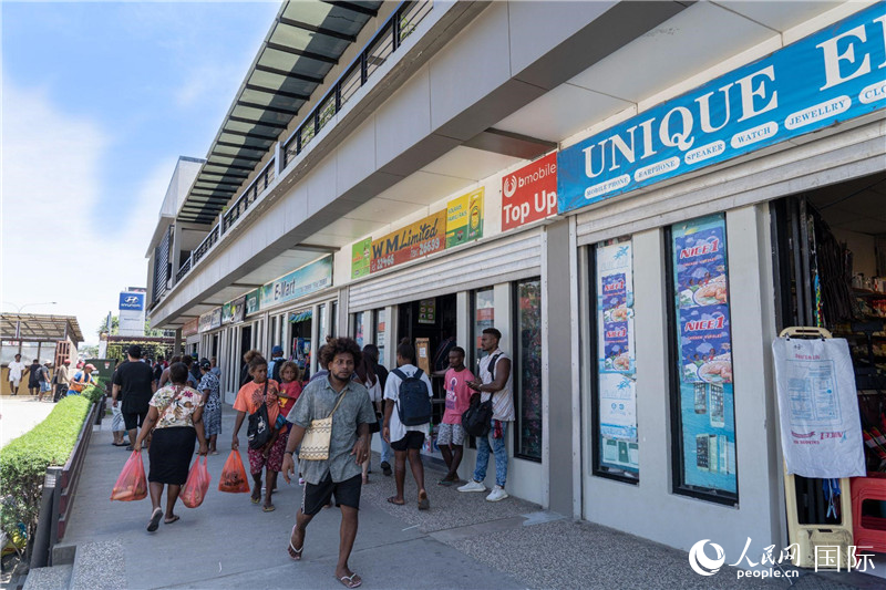 2023年9月12日，所羅門(mén)群島首都霍尼亞拉街景。人民網(wǎng) 賀吉攝