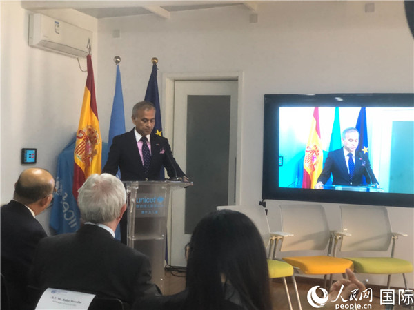 聯(lián)合國(guó)駐華協(xié)調(diào)員常啟德在研討會(huì)上致辭。 人民網(wǎng)記者 趙健攝