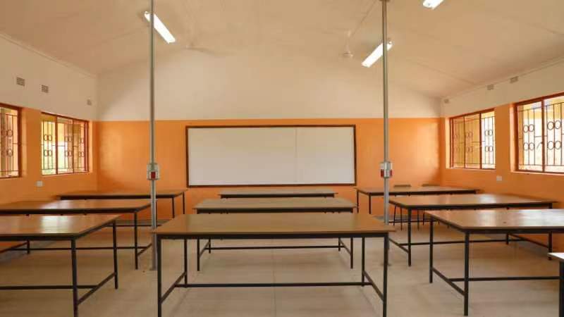 寬敞明亮的教室。主辦方供圖