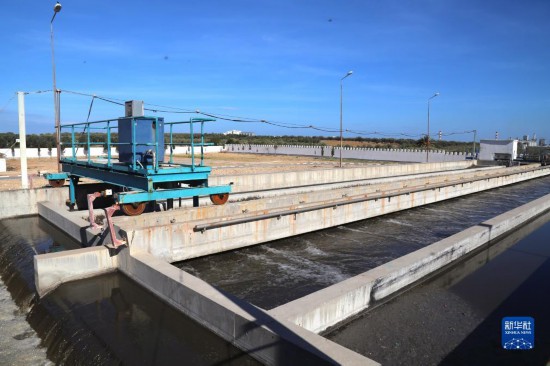 這是11月28日在突尼斯蘇塞市拍攝的中企承接建造的哈姆敦污水處理站一角。新華社記者 黃靈 攝