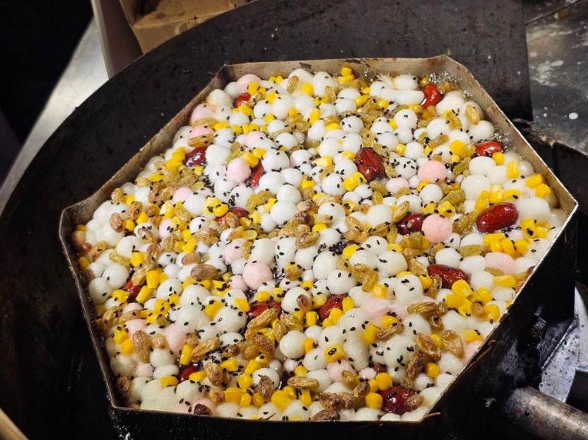 南京特色小吃梅花糕。圖片來源：臺灣“中時新聞網(wǎng)”游定剛攝