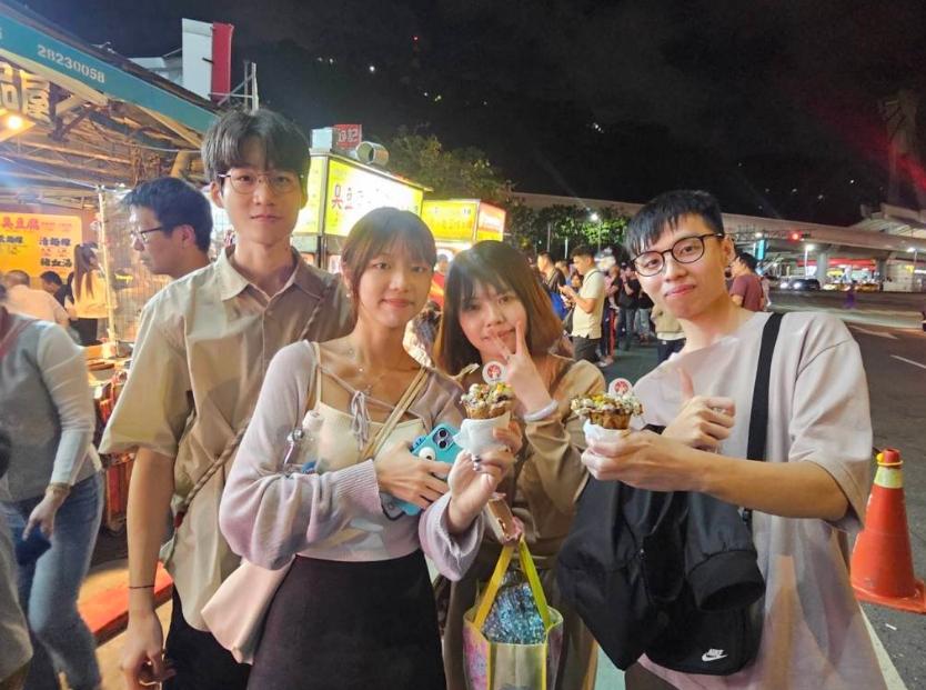 梅花糕受到臺灣年輕人的喜愛。圖片來源：臺灣“中時新聞網(wǎng)”游定剛攝