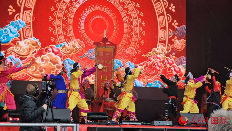 倫敦新春慶典現(xiàn)場。人民網(wǎng) 郭錦標、楊浩鵬攝