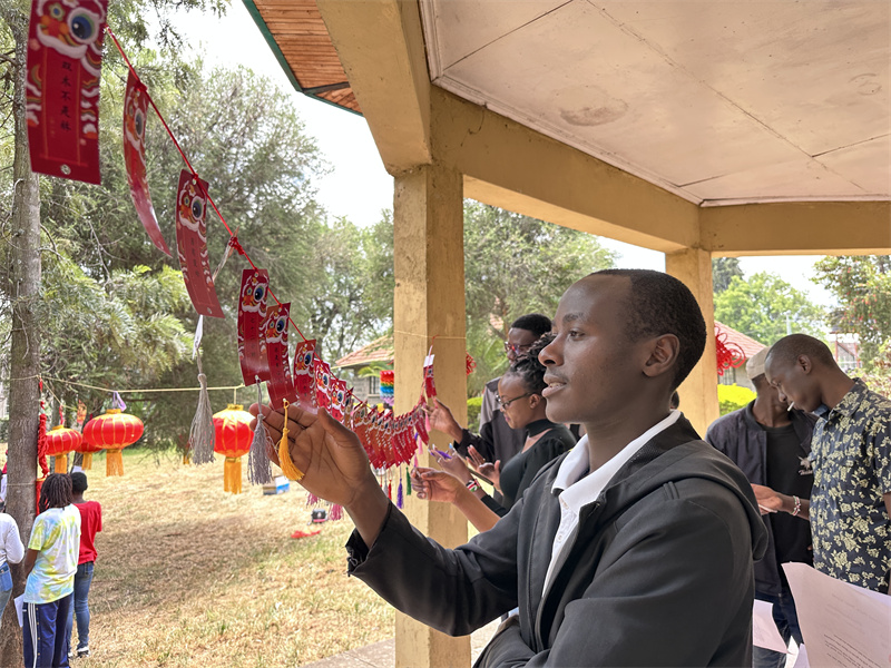 活動現(xiàn)場?？夏醽啺８耦D大學孔子學院供圖