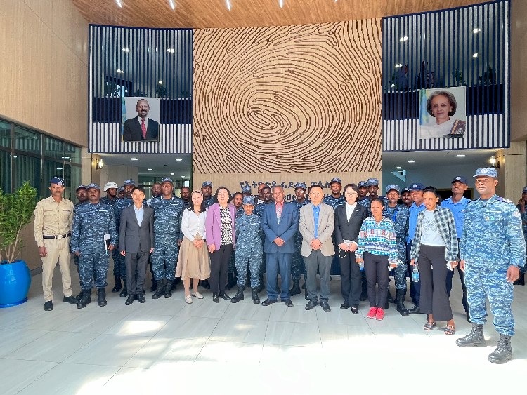 圖為埃塞俄比亞聯邦警察中文培訓班開班儀式現場。亞的斯亞貝巴大學孔子學院供圖