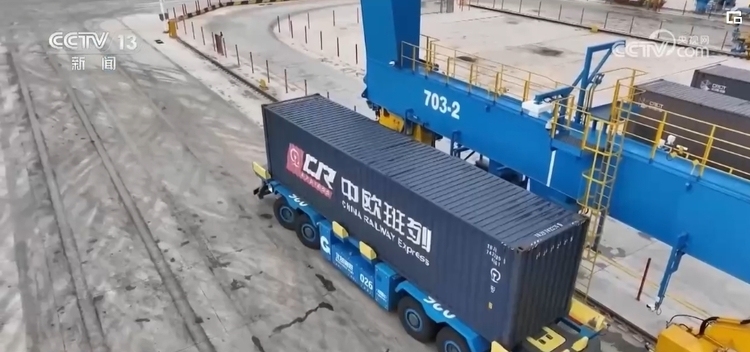 便企服務實打實 為企業(yè)“出?！北ｑ{護航 經濟發(fā)展“添”動力