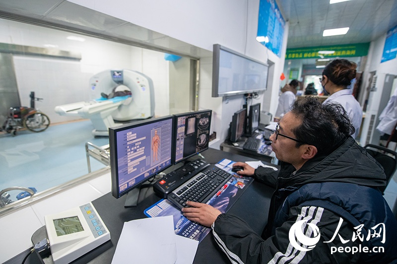 震中日記｜“謝謝，曼巴啦！”