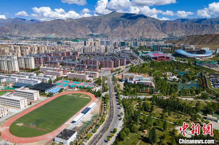 圖為西藏拉薩柳梧新區(qū)?！〗w波 攝