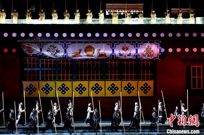 3月17日，西藏拉薩，《文成公主》大型史詩劇演出現(xiàn)場?！±盍?攝