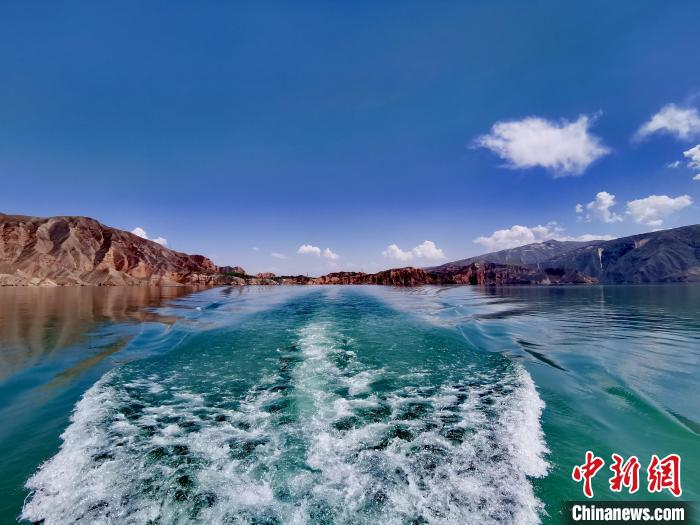 黃河源頭青海實(shí)施水土流失綜合治理、強(qiáng)化水域岸線管理