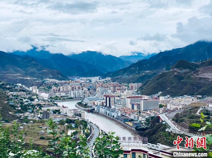 圖為“藏東明珠”昌都。　李江寧 攝