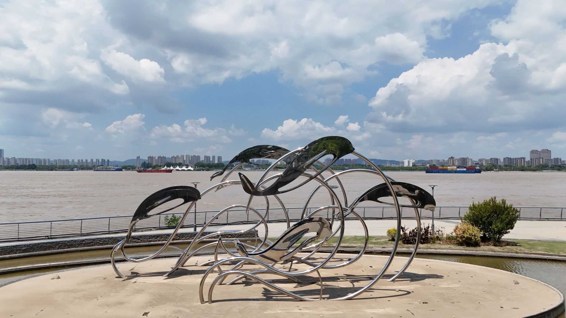 文化中國行 長江之歌丨微笑的江豚，從四千年前“游”來