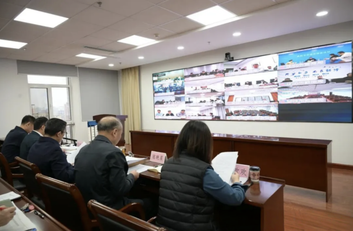 遼寧省數(shù)據(jù)局（省營商局）召開全省營商環(huán)境疑難訴求清理攻堅工作視頻會議，聽取各地區(qū)2025年涉企營商環(huán)境訴求辦理工作情況。遼寧省營商局供圖