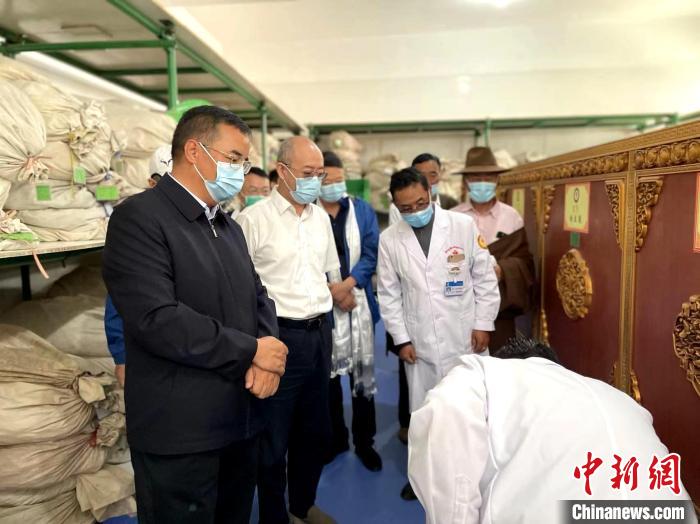 青海：“花式”取經，傳承應用多項中藏醫(yī)適宜技術