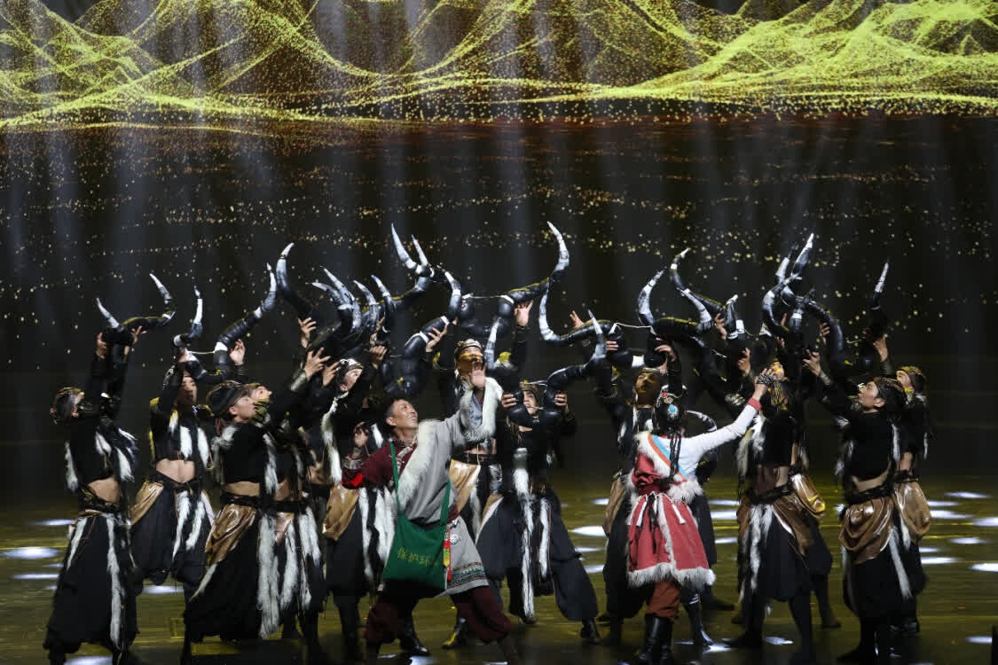 “從黃河到長(zhǎng)江”，上海音樂學(xué)院聯(lián)合青海果洛州打造主題音樂會(huì)