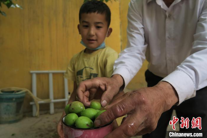 圖為進(jìn)藏先遣英雄連誓師地原址所在的新疆維吾爾自治區(qū)和田地區(qū)于田縣普魯村現(xiàn)貌。　楊程晨 攝