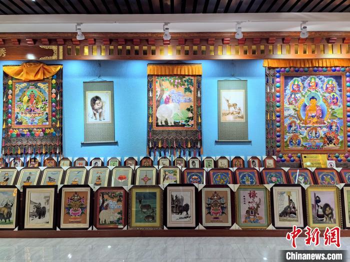 青海海南千年藏繡：遠(yuǎn)看一幅畫(huà)近看是絲線