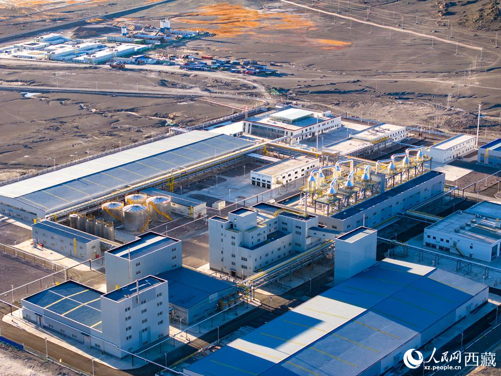 西藏扎布耶鹽湖綠色綜合開發(fā)利用萬噸電池級(jí)碳酸鋰項(xiàng)目。