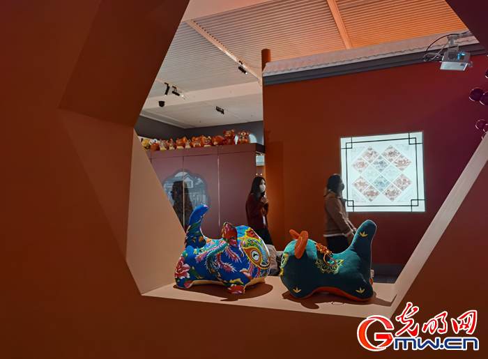 【新春走基層】視頻丨虎年看虎展！來(lái)國(guó)博感受虎文化